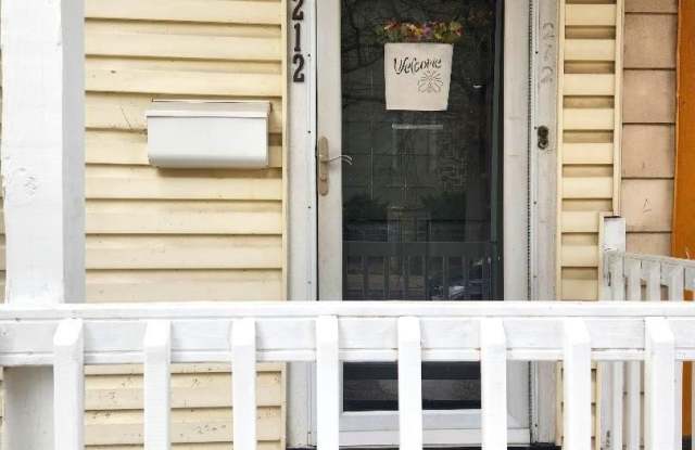 212 MULBERRY Street photos photos