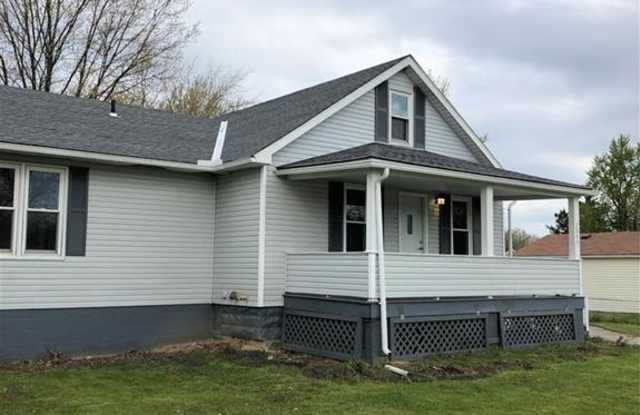 2049 Linwood Ct Gallery 2