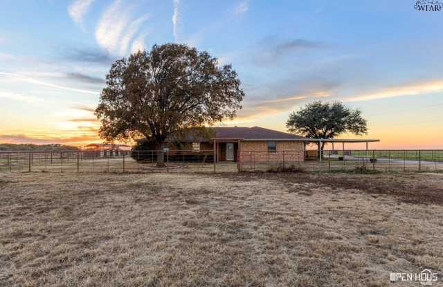 5639 JOHNSON ROAD - 5639 Johnson Road, Wichita County, TX 76367