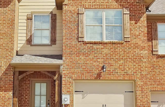 Spacious Town Home in Gardendale - Available to View Now!!! photos photos
