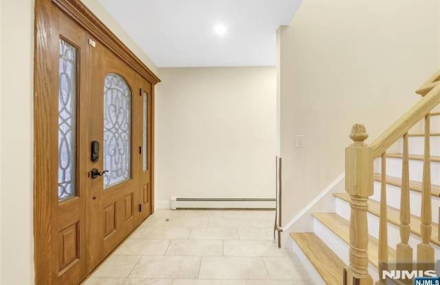 99 Lambert Place Gallery 3