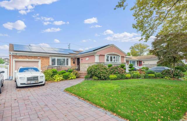 2282 Baylis Avenue photos photos