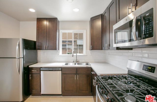 2602 South GARTH Avenue - 2602 South Garth Avenue, Los Angeles, CA 90034