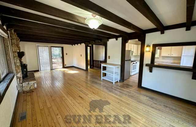 3 Bedroom Home near Diamond Peak! Allows a pet! - 1359 Valais Way, Incline Village, NV 89451