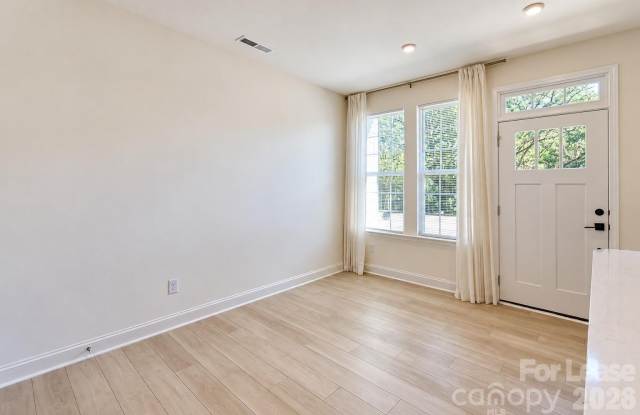4139 Walking Ridge Road Gallery 4