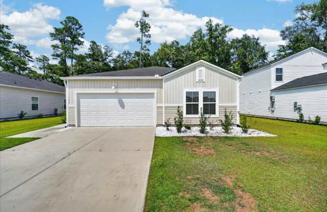 4-bedroom, 2-bath home in the Raindance community of Rincon, GA. $1000 OFF FIRST FULL MONTH’S RENT WITH AN ACCEPTABLE APPLICATION & CREDIT. Gallery 1