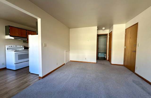 Welcome to Parkwood Apartments! photos photos