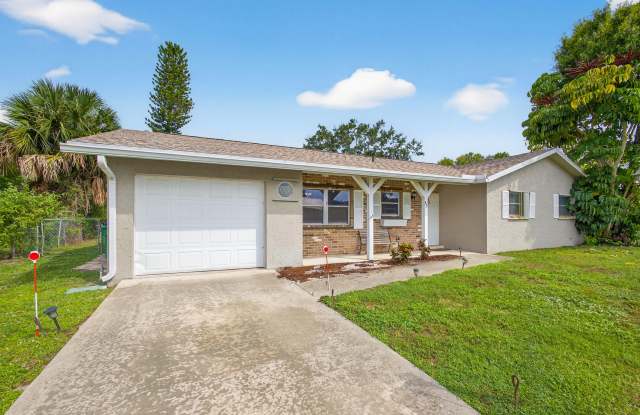 607 SE Forgal Street photos photos