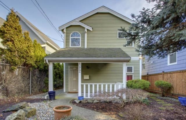 822 20TH AVE - 822 20th Avenue, Seattle, WA 98122