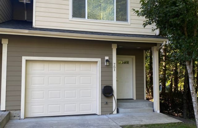 751 NE Glenridge Court - 751 Glenridge Court Northeast, Tracyton, WA 98310