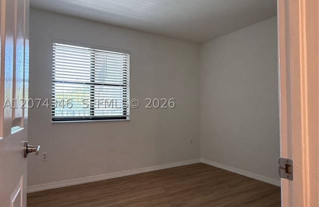 22731 SW 88th Pl Gallery 4
