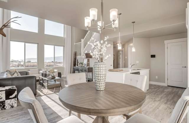 3 Bedroom town home in Orem Gallery 2