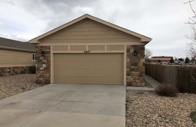 RANCH-STYLE 3BD DUPLEX FEATURING ONE-LEVEL LIVING IN FALCON! - Security Deposit Waiver Available - 6507 Gelbvieh Road, El Paso County, CO 80831