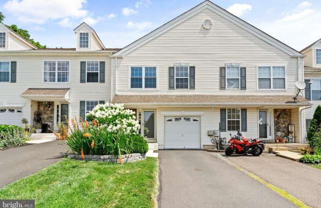 4650 LOUISE SAINT CLAIRE Drive photos photos 4650 LOUISE SAINT CLAIRE Drive photos photos