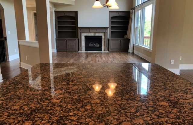 5505 Viewpoint Court Gallery 4