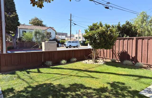 607-609 2nd Avenue - 607 photos photos