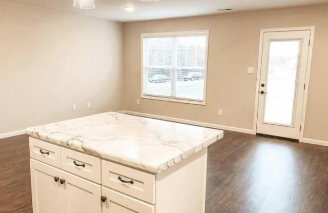 9714 Grand Oak Way Gallery 4