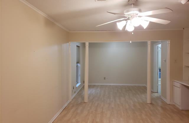 15625 Overmead Circle Gallery 4