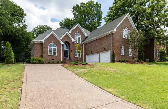 AVAILABLE NOW!-- Walk to Kenrose and Ravenwood! photos photos