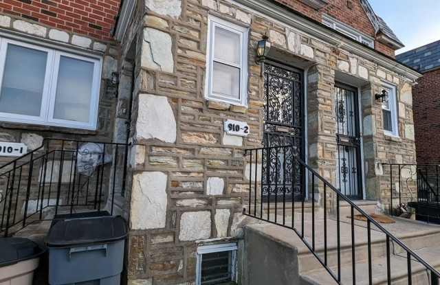 910 E DURARD Road unit: 2 photos photos