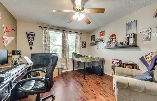 724 Ashford Lane Gallery 4