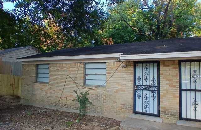 Cozy 2 bedroom 1 bath home - Open To Section 8 photos photos