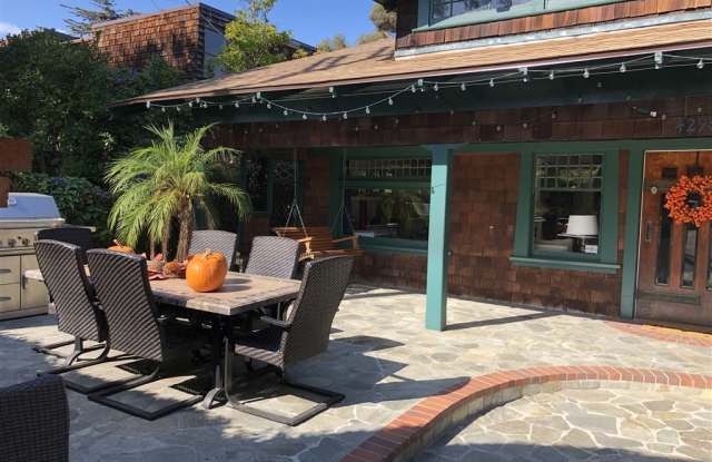 4298 Sierra Vista Gallery 3