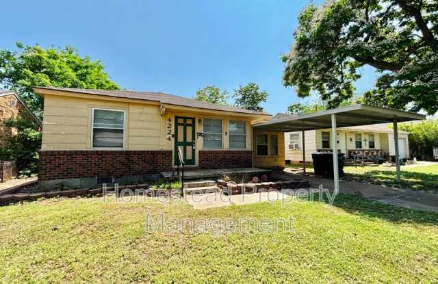 4224 SE 24th - 4224 Southeast 24th Street, Del City, OK 73115
