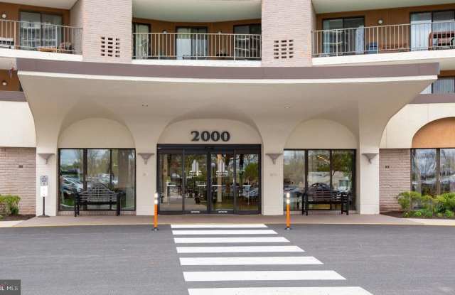 20930 VALLEY FORGE CIR #930 photos photos