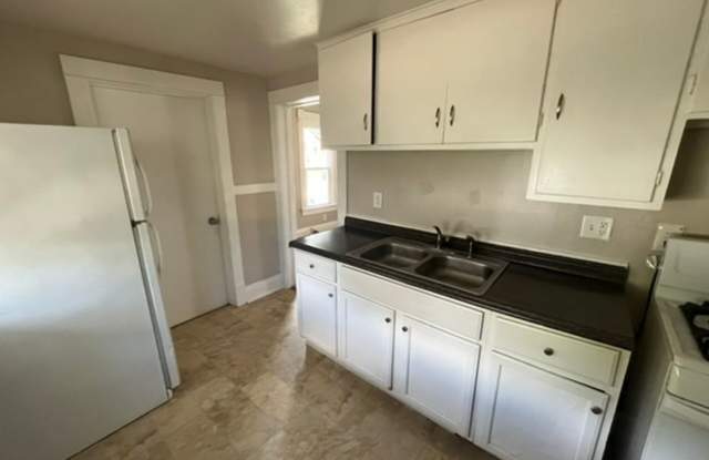 2 Bed House Gallery 3