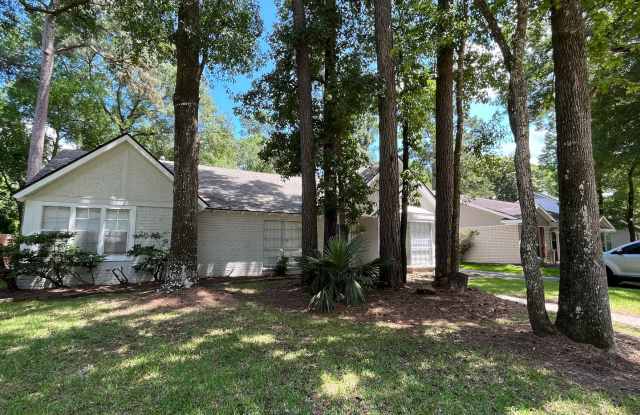 4 bedroom, 2 bath - One story rental in Kingwood - 2078 Shadow Rock Drive, Houston, TX 77339