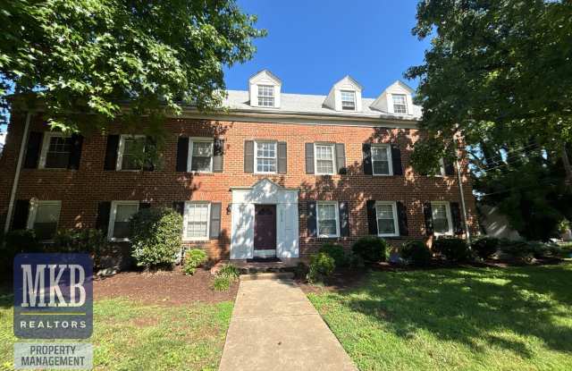 2 Bedrooms, 1 Bath Condo located in South Roanoke photos photos