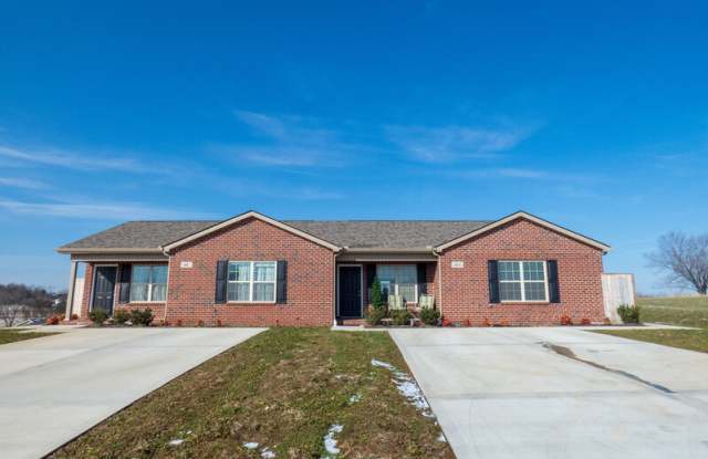 424 Tittsworth Springs Road - Unit 2 - 424 Tittsworth Springs Road, Seymour, TN 37865 424 Tittsworth Springs Road - Unit 2 - 424 Tittsworth Springs Road, Seymour, TN 37865