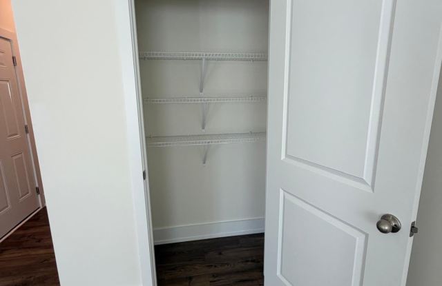 267 Jace Wy Gallery 2