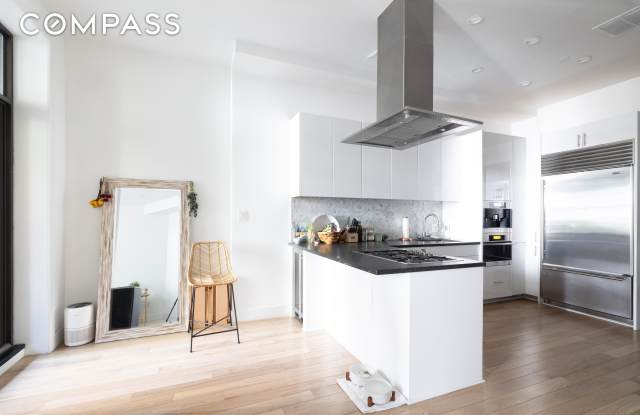 345 East 50th Street photos photos