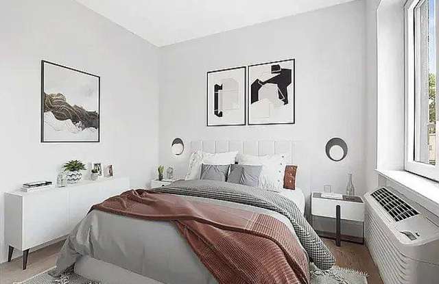 22 East 212th Street Gallery 4