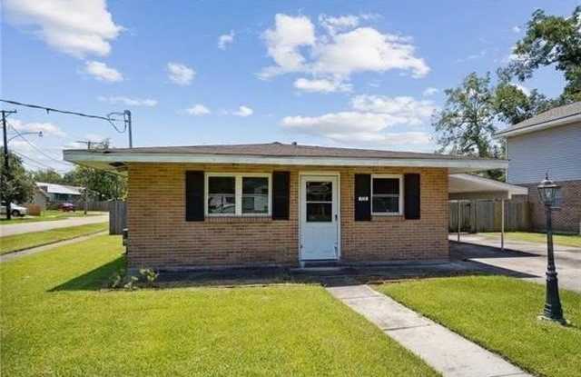 713 DILTON Street photos photos