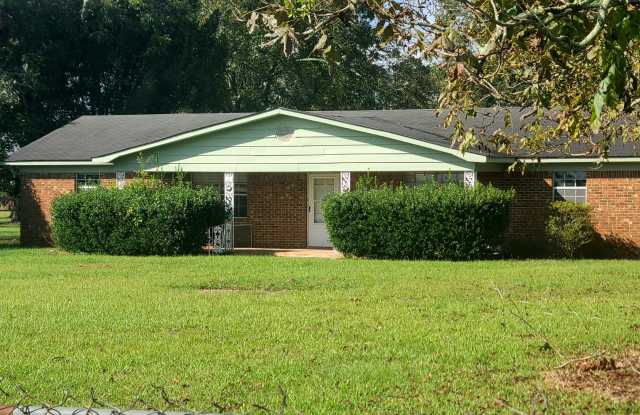 8200 Mcdonald Road - 8200 McDonald Road, Mobile County, AL 36544