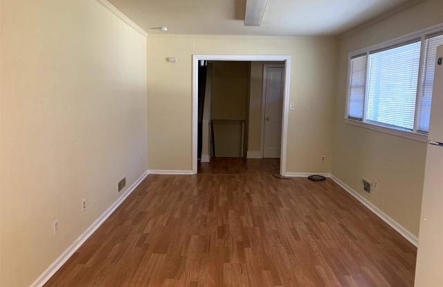 954 Laurelmont Dr Gallery 4