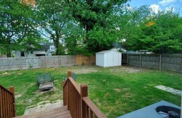 3746 Lenoir Circle Gallery 2