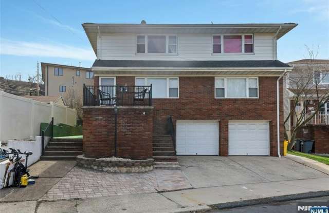 2 Carlen Court photos photos