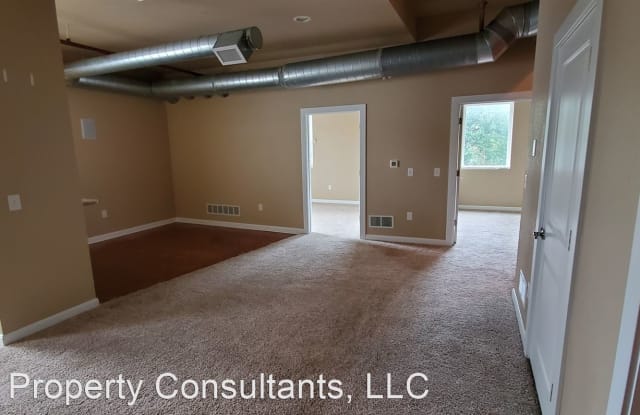 753 Eastern SE - 753 Eastern Avenue Northeast, Grand Rapids, MI 49503