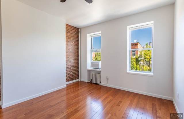 223 Franklin Street Gallery 3