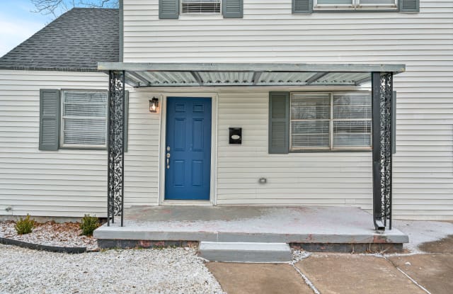 2445 Southwest Binkley Street - 2445 Southwest Binkley Street, Oklahoma City, OK 73119