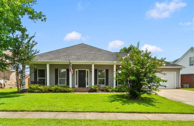 Lovely 3 bed / 2 bath Clear Creek Subdivision in Northport! Apply Today! Gallery 3