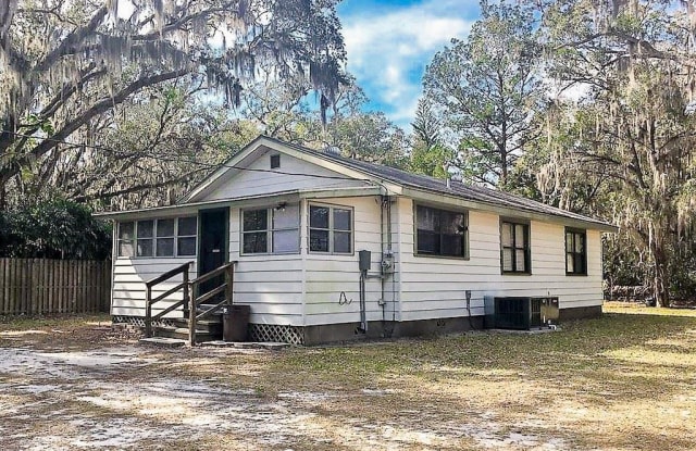 2003 Jefferson Avenue - 2003 Jefferson Avenue, Sanford, FL 32771
