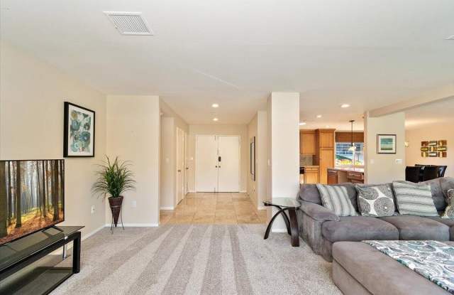 72818 Skyward Way Gallery 4