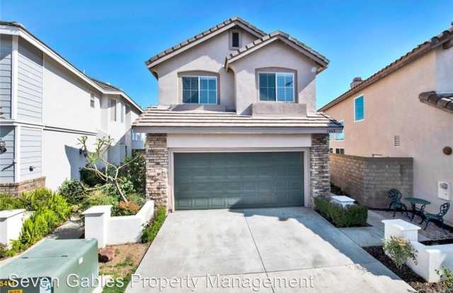 1068 Moreno Way Gallery 2