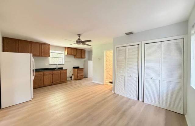 731 TUSCALOOSA Street 1, West Palm Beach, FL 33405 - 1447 Gallery 4