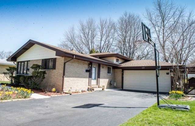 209 N Stevenson Lane photos photos